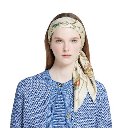 Carré in twill di seta stampata