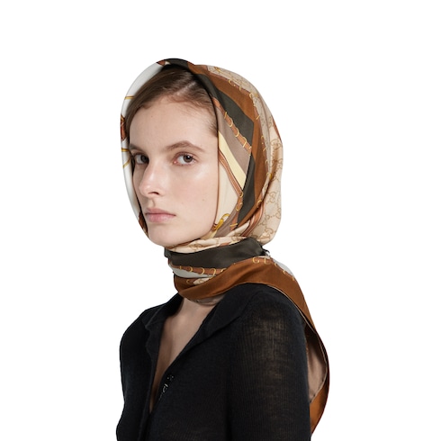 Carré en twill de soie imprimé