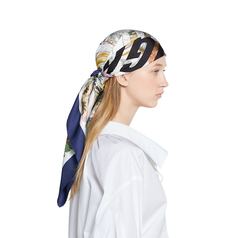 Pañuelo cuadrado seda motivo proyecto 90 x 90