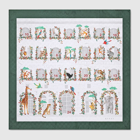 Vierecktuch aus Seidentwill mit Print