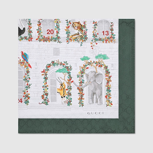 Carré in twill di seta stampato