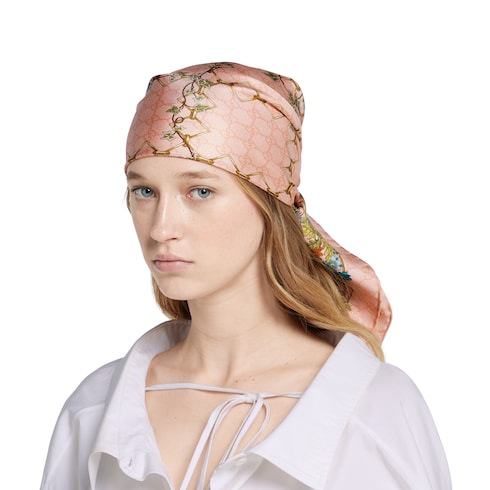 Pañuelo cuadrado de sarga de seda estampada