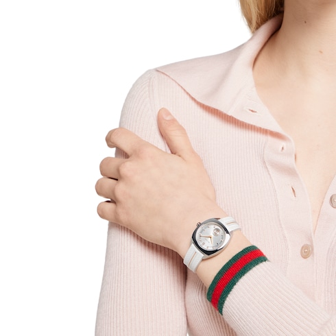 〔グッチ インターロッキング〕ウォッチ 29 mm