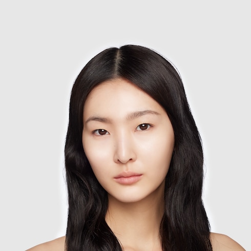 11, Gucci Glow Skin Tint 