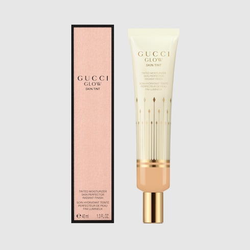 22, skin tint Gucci Glow