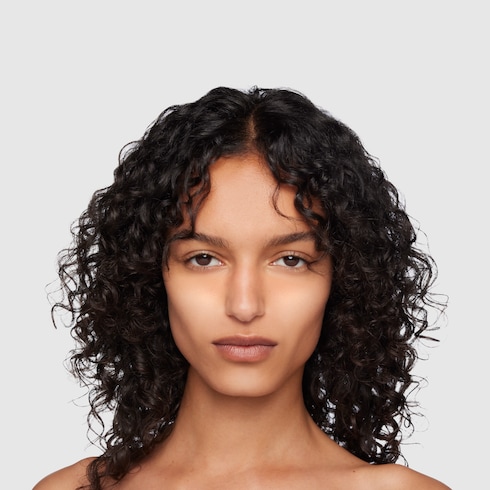 35, skin tint Gucci Glow