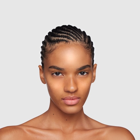 48, skin tint Gucci Glow
