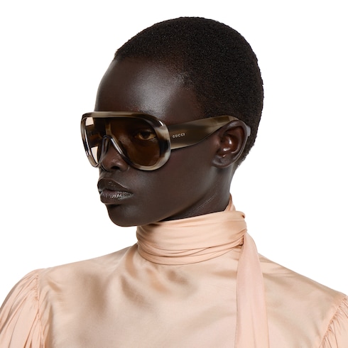 Rectangular frame sunglasses