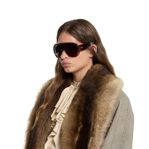 Rectangular frame sunglasses