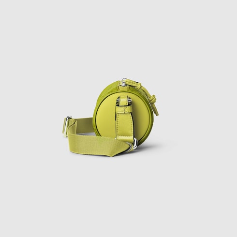 Gucci Edge系列迷你圆筒包
