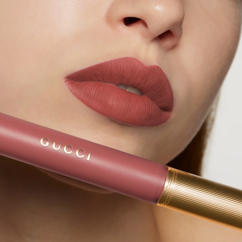 208 ​They Met In Argentina, губная помада Rouge à Lèvres Liquide Mat