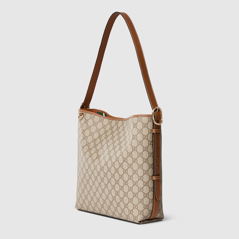GG Emblem medium shoulder bag
