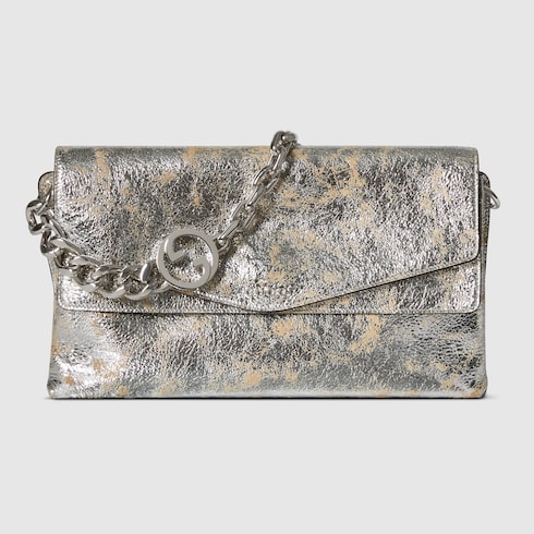 Large shoulder bag with chain