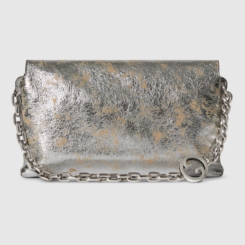 Large shoulder bag with chain