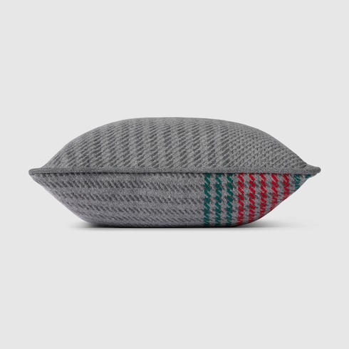 Cashmere jacquard cushion with Web 