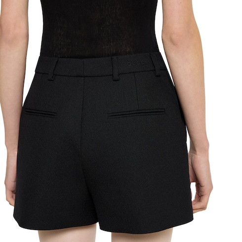 Short de sablé de lana con bordado