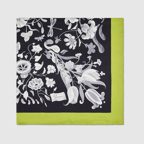 Pañuelo cuadrado seda motivo proyecto 90 x 90
