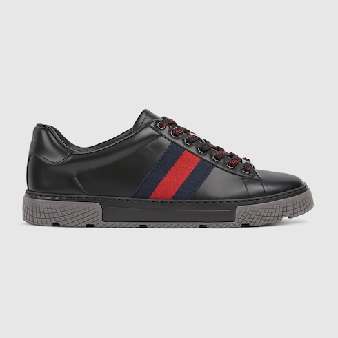 Tenis Gucci Ace con tribanda Web para hombre