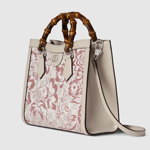 Japan Exclusive Gucci Diana medium tote bag