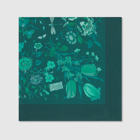 花卉印花桑蚕丝斜纹方巾