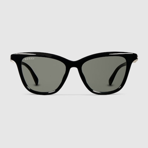 Cat eye sunglasses