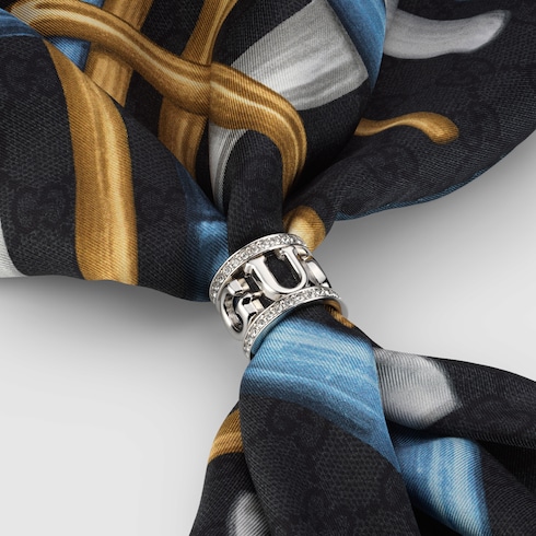 クリスタル付き GUCCI ロゴ スカーフリング