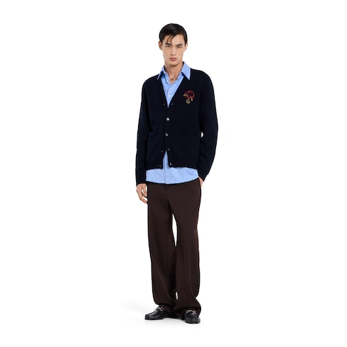 Cardigan aus Wollstrick mit Stickerei