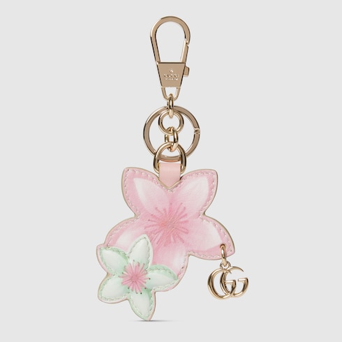 Flower-shaped key chain