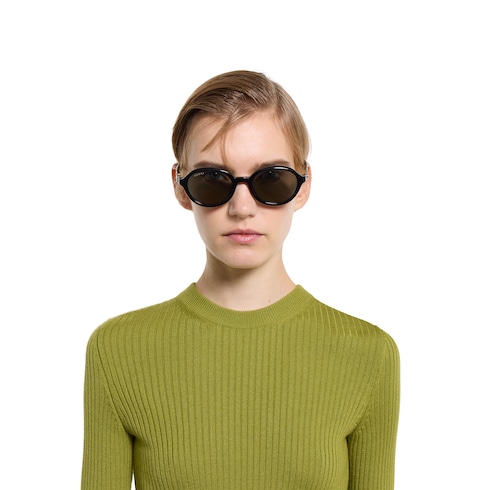 Specialized fit round sunglasses