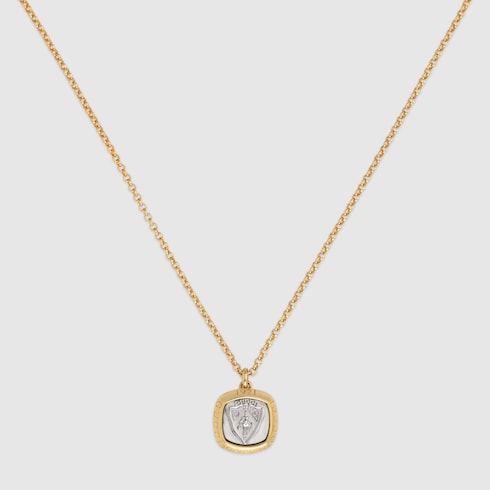 قلادة بدلاية من مجموعة Gucci crest