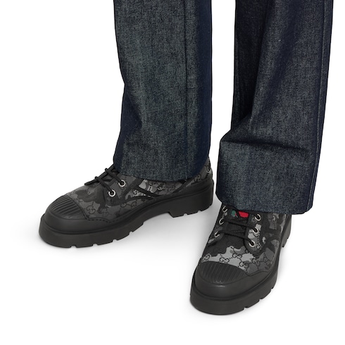 Men's lace-up shoe with Web