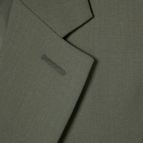 Traje de lana ligera