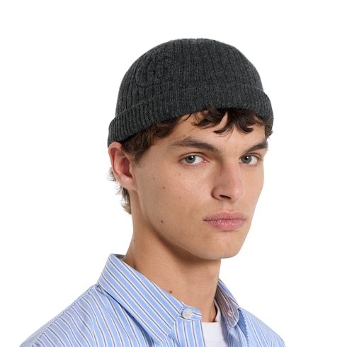 Rib knit wool hat