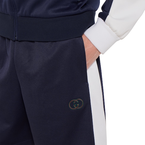 Shorts aus technischem Jersey mit Stickerei