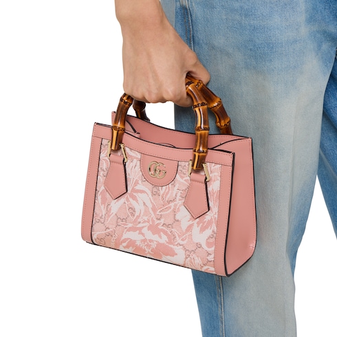 Japan Exclusive Gucci Diana small tote bag