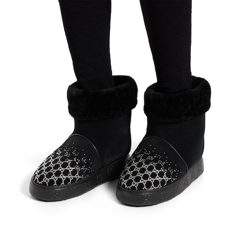 Women's boot with merino wool lining