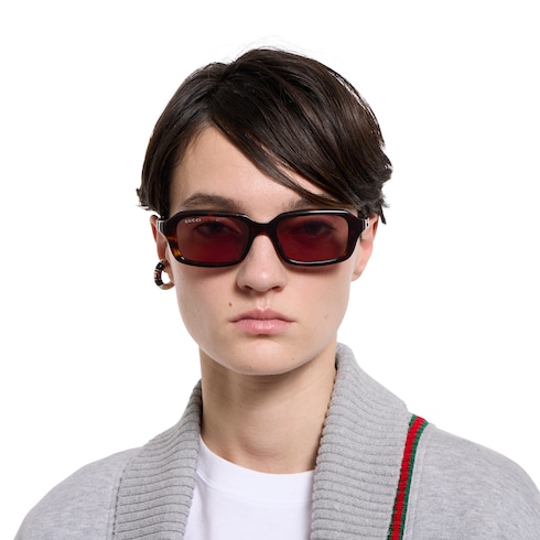 Rectangular frame sunglasses