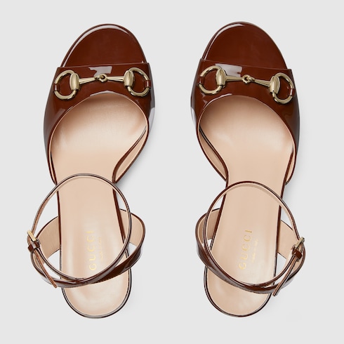 Sandalias con plataforma para mujer Horsebit