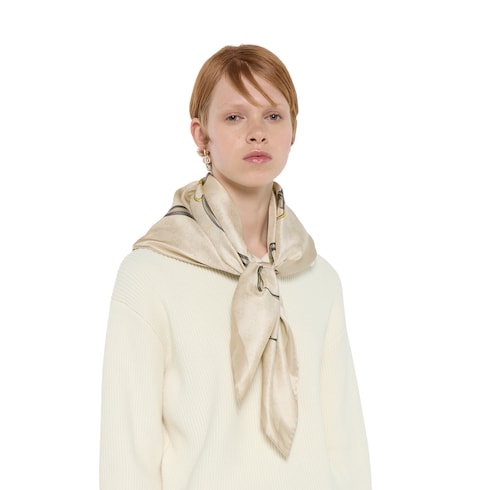 Carré en jacquard de soie GG à imprimé