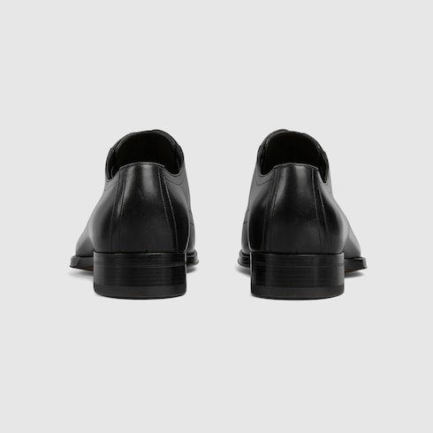 Zapato con cordones para hombre