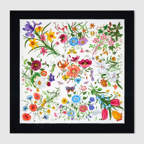 Châle en soie et laine à imprimé