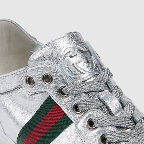 Women's Stretch low-top sneaker