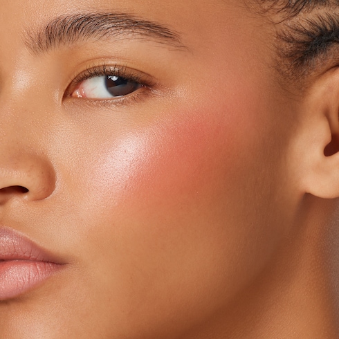 03, Gucci Glow Blush