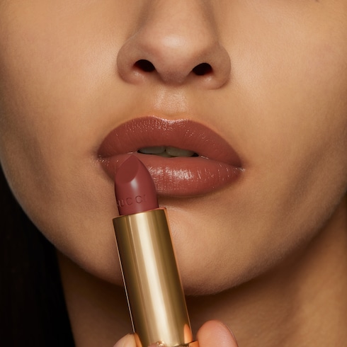 227 'Marie Almond', Rouge à Lèvres Voile Lipstick