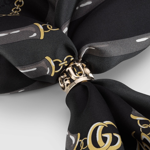 GUCCI ロゴ スカーフリング