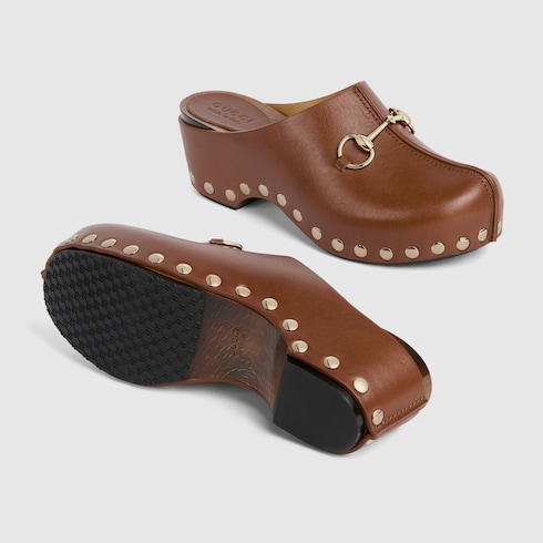 饰马衔扣女士防水台木底凉鞋