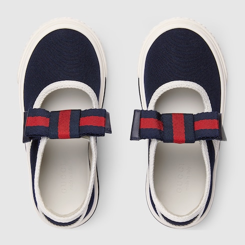 Toddler sneakers with Web