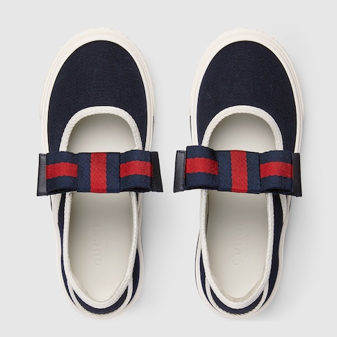 Zapatilla infantil con tribanda Web