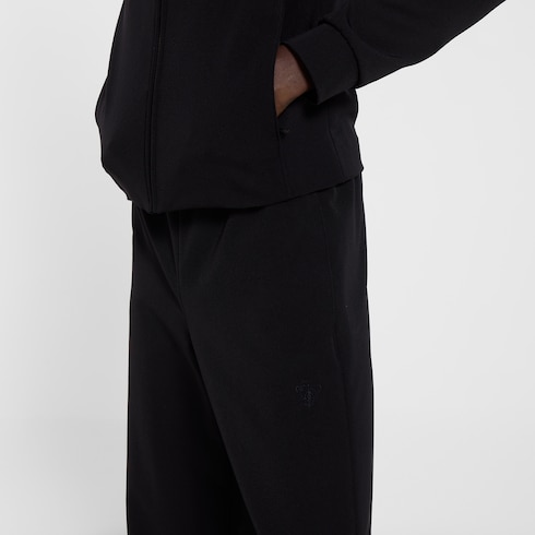 Pantalón deportivo de nylon elástico