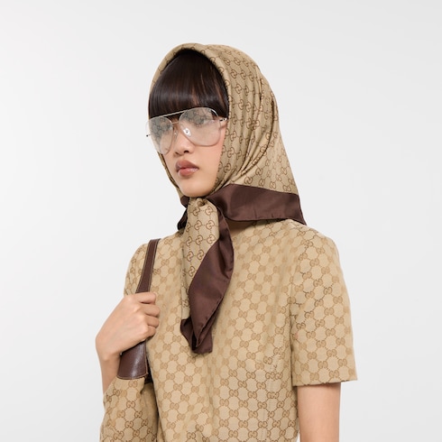 Carré in twill di seta stampata